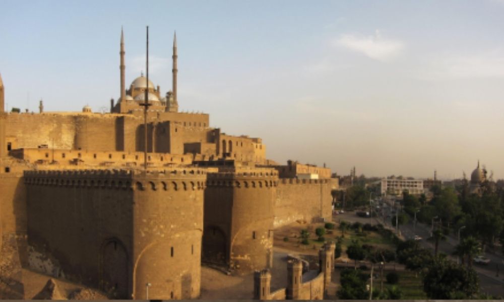 Cairo 25